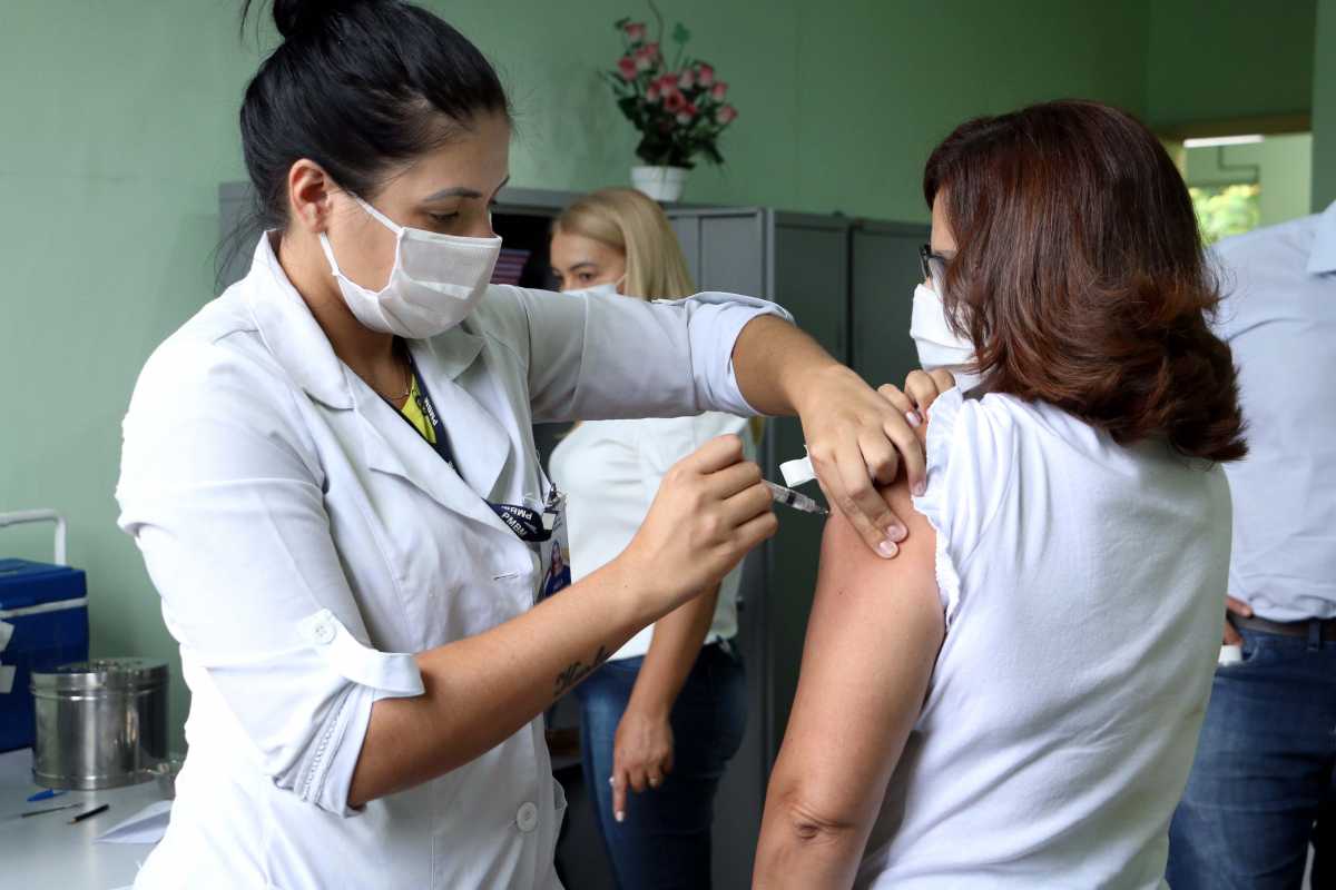 Barra Mansa Come Ar A Aplicar A Segunda Dose Da Vacina Contra A Covid